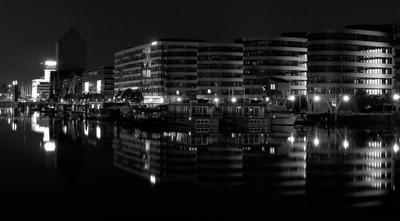 Duisburg nachts